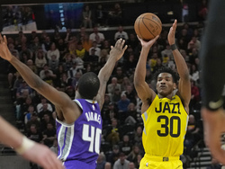 Kings Jazz Basketball