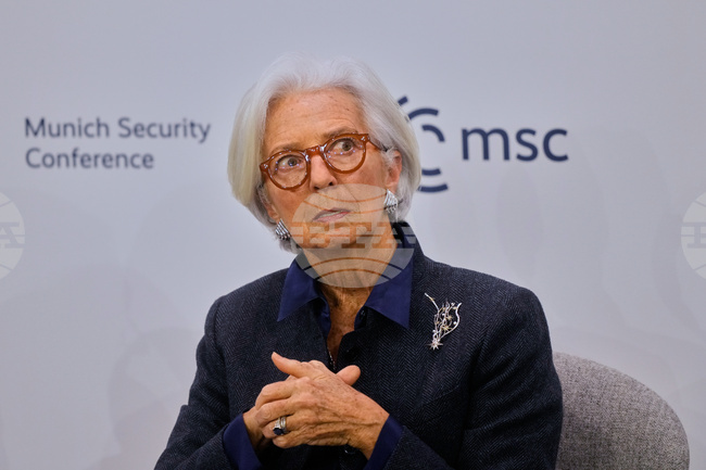 Инфлацията в еврозоната се връща към целта, но възприятията на гражданите остават по-високи, заяви Кристин Лагард