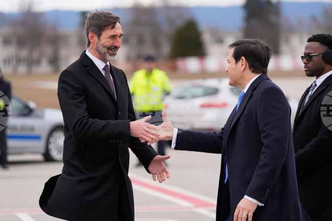 Марко Рубио продължава европейската си обиколка с посещения в Словакия и Унгария за срещи с близки съюзници на президента Тръмп