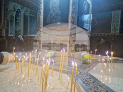 Търговище - храм „Св. Успение Богородично“ - неделна служба и проповед