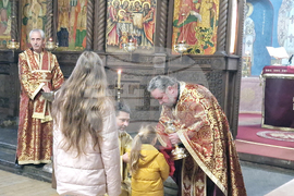 Търговище - храм „Св. Успение Богородично“ - неделна служба и проповед