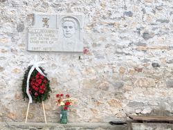 Село Мулдава - Васил Левски - почит