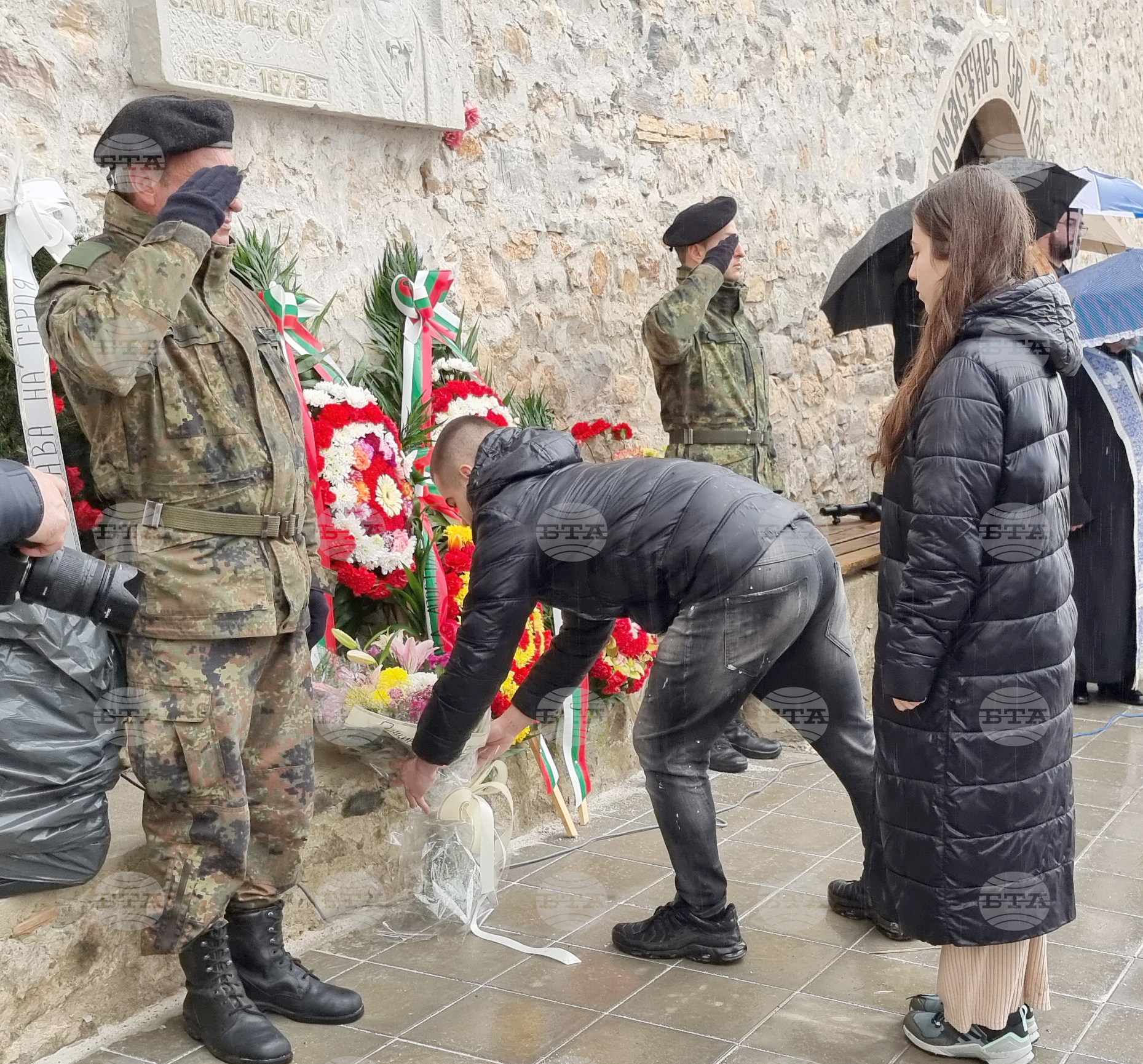 Село Мулдава - Васил Левски - почит