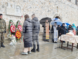 Село Мулдава - Васил Левски - почит