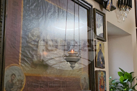 Сливен - църквата „Св. Троица“ - литургия