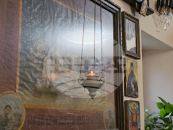 Сливен - църквата „Св. Троица“ - литургия