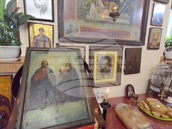 Сливен - църквата „Св. Троица“ - литургия