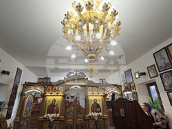 Сливен - църквата „Св. Троица“ - литургия