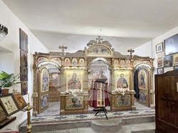 Сливен - църквата „Св. Троица“ - литургия