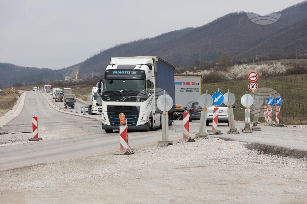 Село Новачене - път - инспекция
