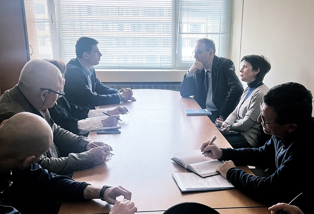 Областна администрация Благоевград: Областният управител Стоян Христов проведе среща с ръководството на РИК-Благоевград и отговорните институции във връзка с изборите за Народно събрание