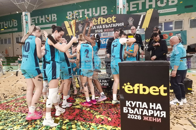 Монтана спечели златните медали в баскетболното женско първенство след успех срещу Рилски спортист