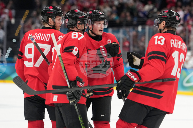 Мъжкият хокеен отбор на Канада продължава с победите на Олимпийските игри след десет гола във вратата на Франция