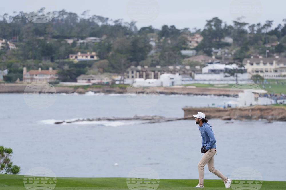 Pebble Beach Golf