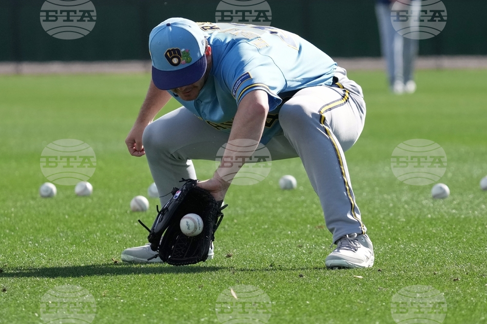 Brewers Spring Baseball