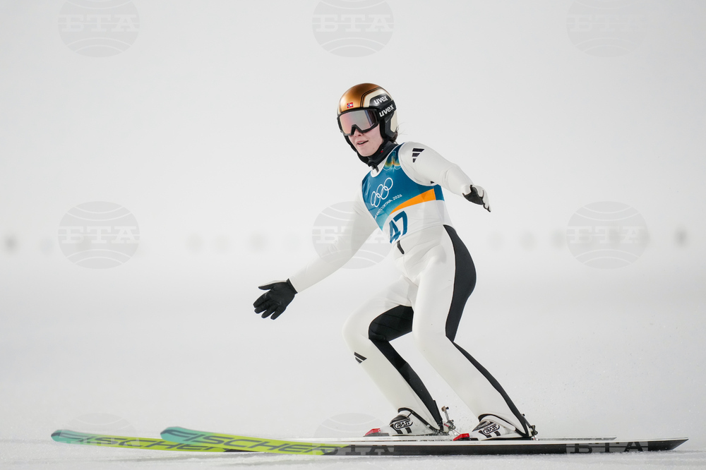 Анна Один Стрьом спечели първия олимпийски ски скок за жени от голяма шанца