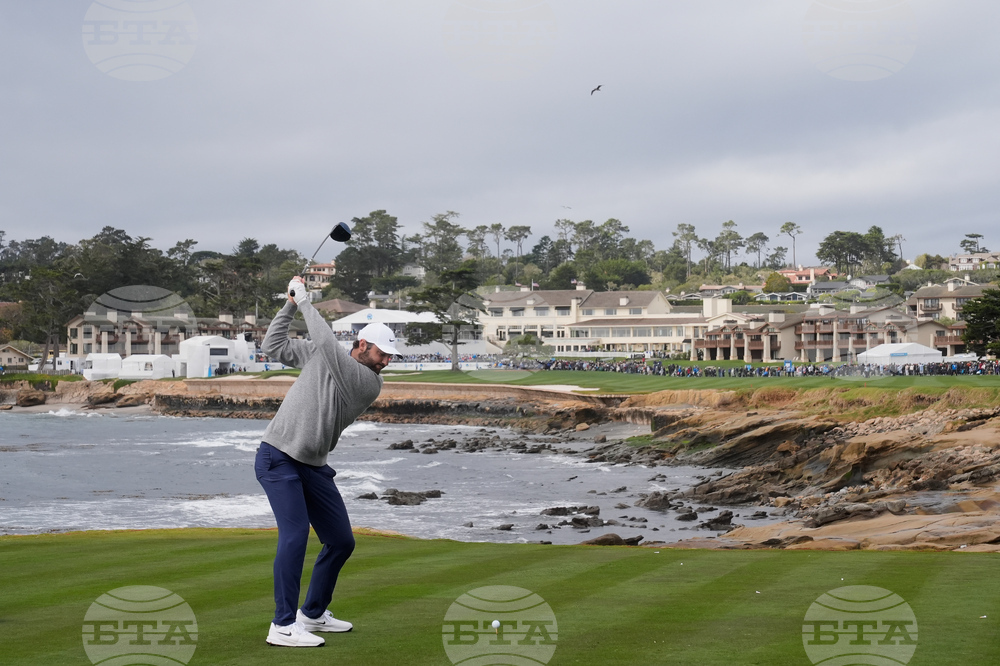Pebble Beach Golf