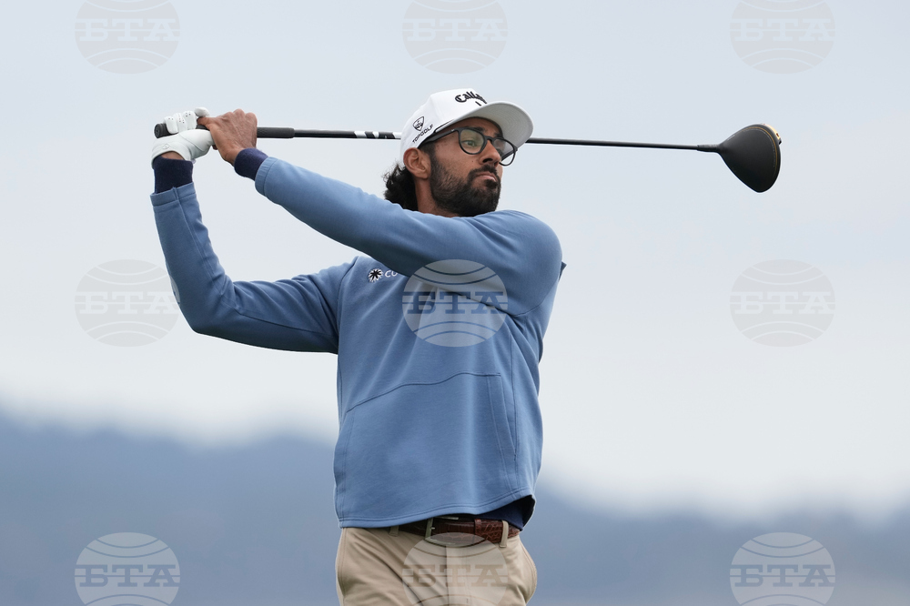 Pebble Beach Golf