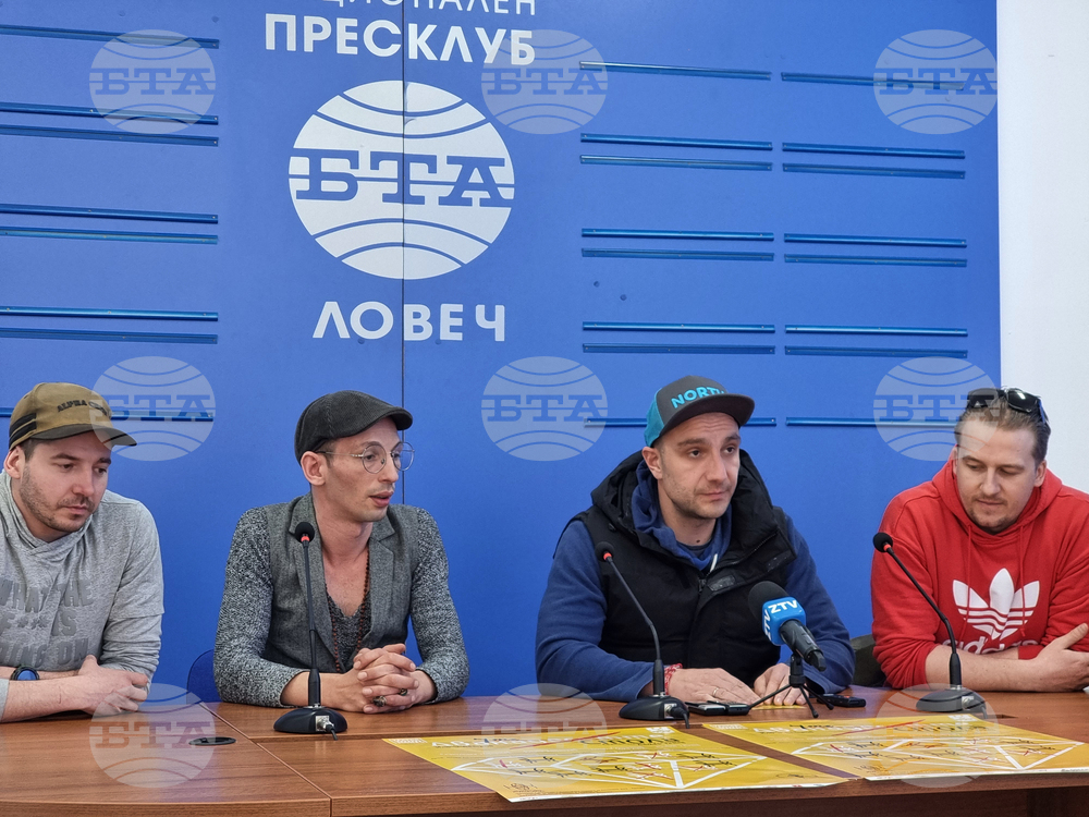 Националния пресклуб на БТА Ловеч - театър - пресконференция