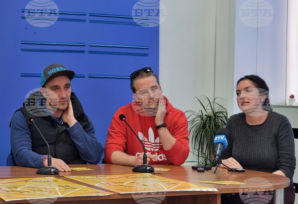 Националния пресклуб на БТА Ловеч - театър - пресконференция