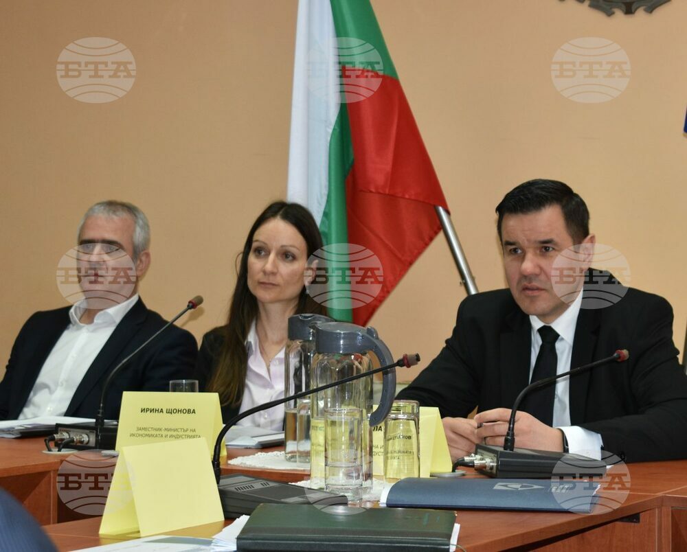 National Economic Council Discusses Launch of National Dual Education Project