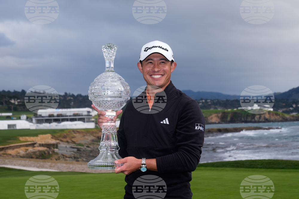 APTOPIX Pebble Beach Golf