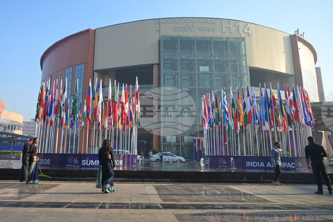 Бил Гейтс отмени важна реч на среща на върха за ИИ в Индия