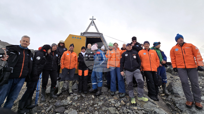 Art and Science Meet at Bulgaria’s Antarctic Base with New Icons and VR Project