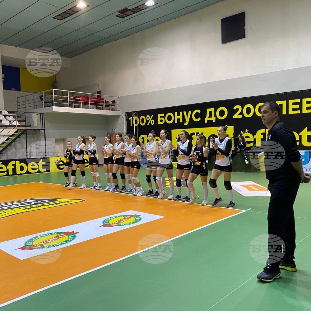 Славия ще играе на полуфиналите в шампионата по волейбол за жени след успех срещу Левски София