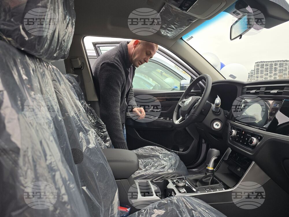 Министерство на околната среда и водите - „Натура 2000“ - нови автомобили