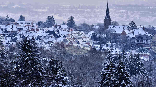 Учител в германска детска градина е заподозрян в сексуални посегателства върху шест деца