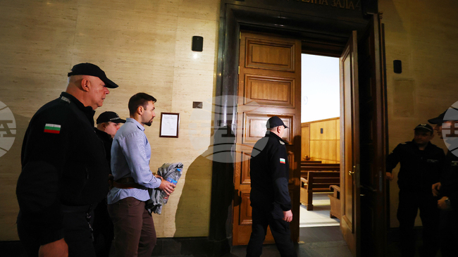 Съдът оправда напълно Пламен Владимиров и измени присъдата на сина му Орлин Владимиров на 20 г. затвор за убийството на Евгения през 2021 г.