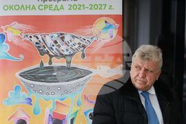 Министерство на околната среда и водите - „Натура 2000“ - нови автомобили - Манол Генов