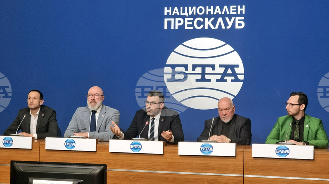 До момента „България може“ няма покана да разговаря за включване в бъдеща коалиция с Румен Радев, заявиха от партията