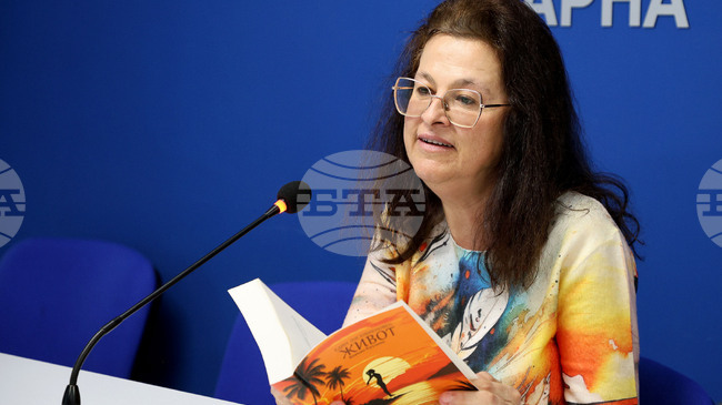 Вивиян Крумова представя във Варна дебютната си книга „Един (не)обикновен живот“