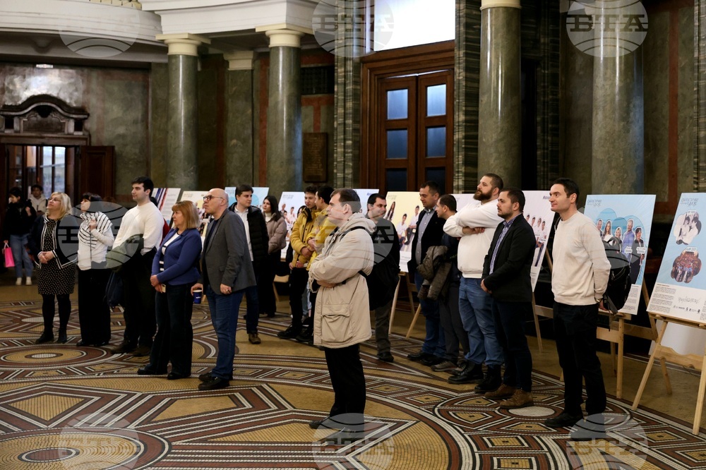 Изложба - „Фантастични умове“ 2025 - откриване