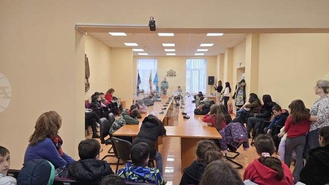 Деца от Разлог беседваха с авторите на книгата „Левски и корените на свободата“ 