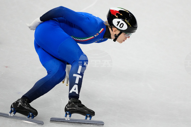 Италианката Ариана Фонтана е разочарована след финала в шорттрека на 1000 метра на Олимпийските игри