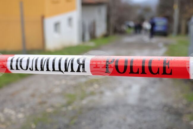 Мъж и жена са задържани при полицейска операция за наркотици в Пловдив 