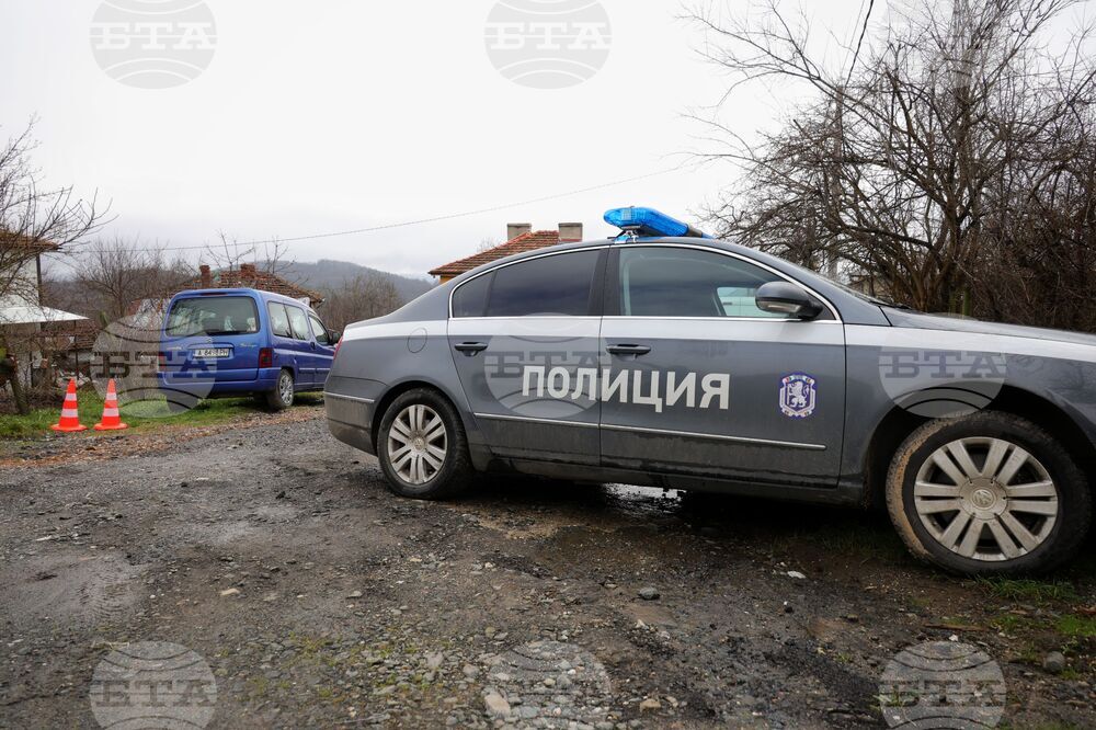 Полицията напусна района на село Българи, каза кметът Петър Недялков