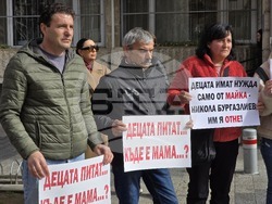 Пловдив - протест против промяна на мярката за неотклонение на Никола Бургазлиев