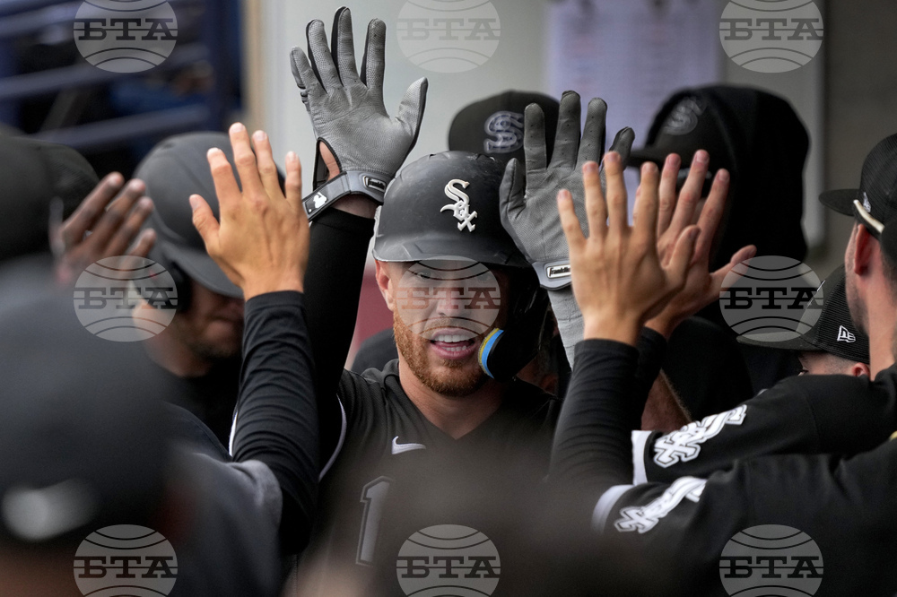 White Sox Brewers Baseball