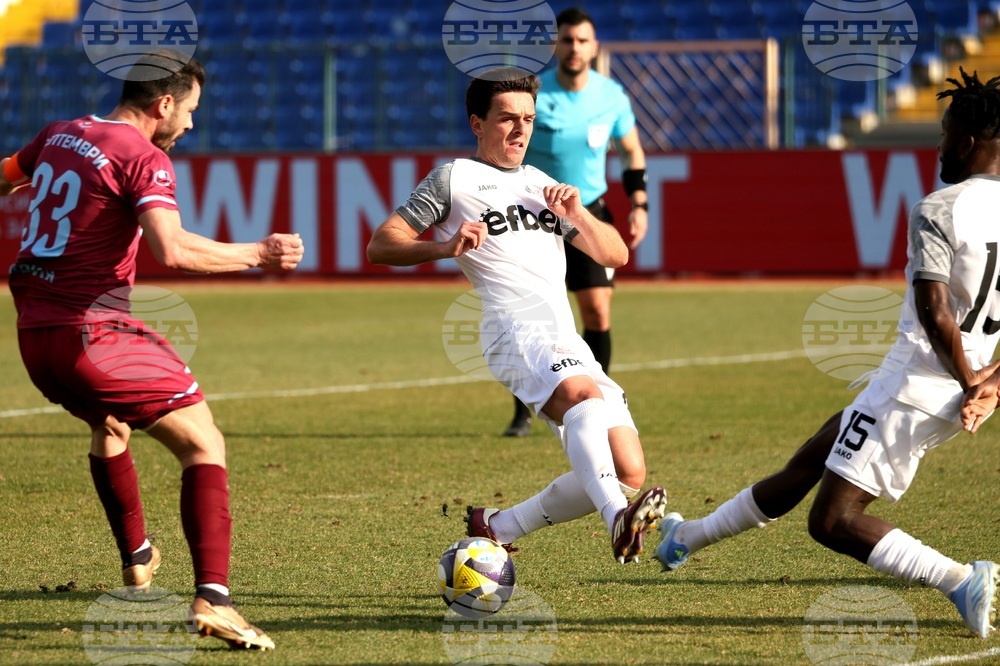 Футбол - Септември София - Монтана