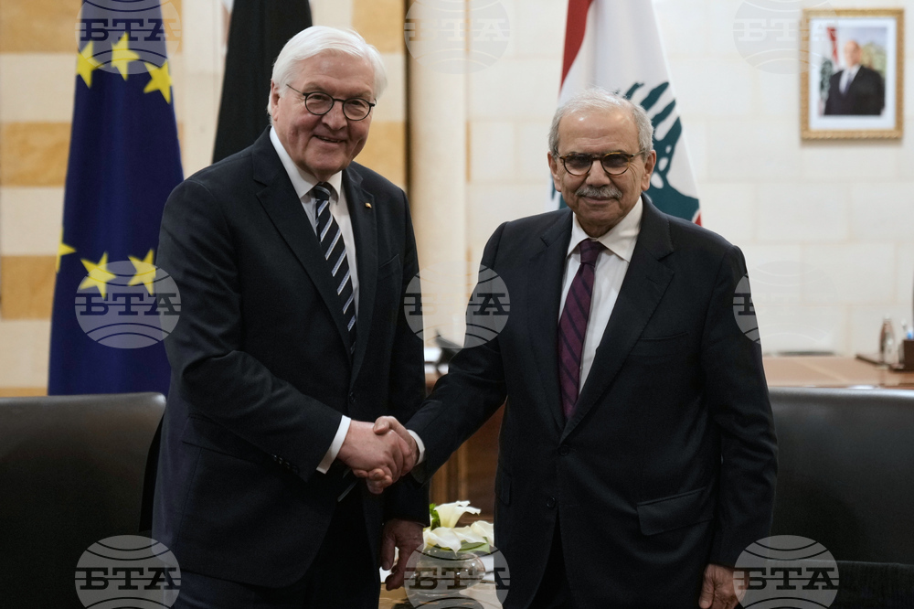 Германският президент посети пристанището в Бейрут, на което при експлозия през 2020 г. загинаха над 220 души