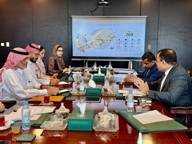 САБА: Йеменският министър на земеделието обсъди възможностите за сътрудничество в селскостопанския сектор със Саудитска Арабия 