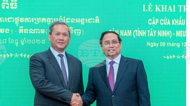 АКП: Камбоджанският премиер поздрави виетнамския си колега по случай Лунната нова година