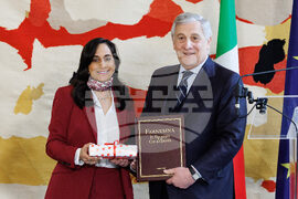 Italy Canada