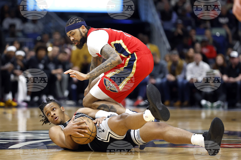 Spurs Pelicans Basketball