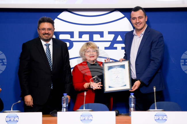 Romania's Ambassador Says David Popovici Is Fantastic Athlete Who Sets Example for All Generations