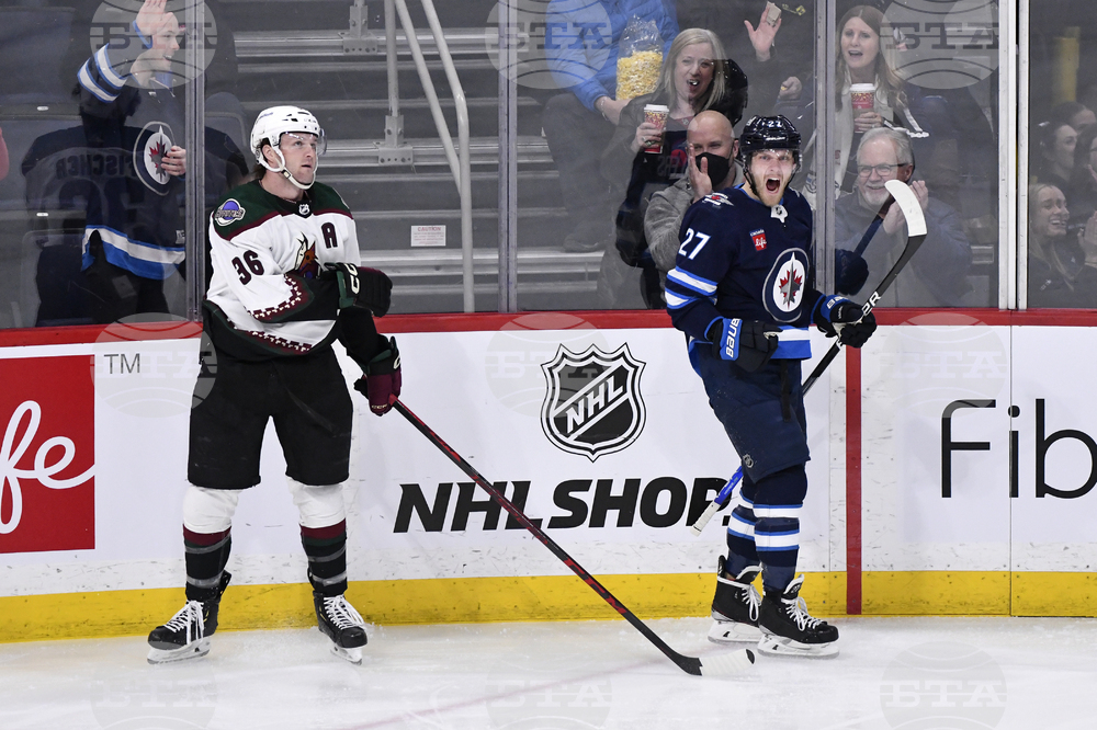 Coyotes Jets Hockey
